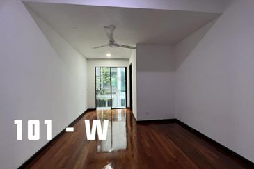 Duta Villa, Setia Alam