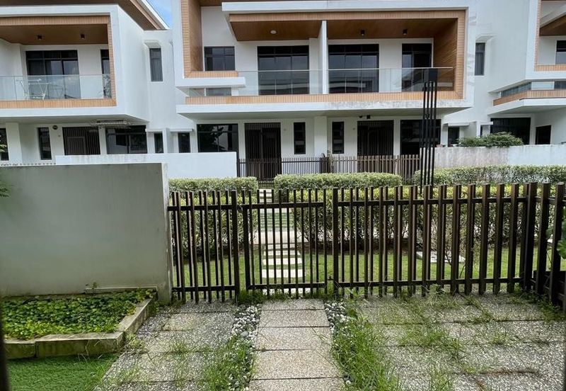 Terraza @ Eco Sanctuary