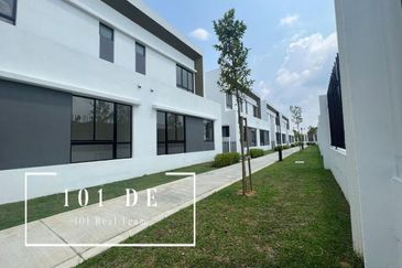 Sencilia @ Eco Sanctuary