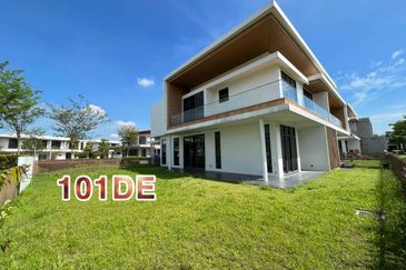 Monterey Residences @ Eco Sanctuary