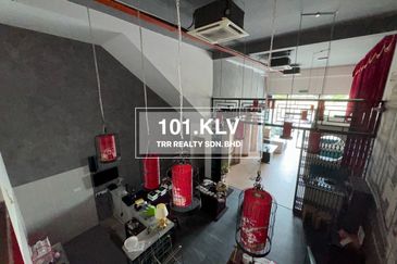 Renovated Ground Floor Shoplot@ Eco Sanctuary Somerset near Rimbayu