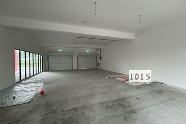 HIGH VISIBILITY!! Ground Floor Shop Commercial @Eco Sanctuary Se.Ruang Square 