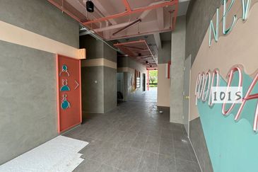 HIGH VISIBILITY!! Ground Floor Shop Commercial @Eco Sanctuary Se.Ruang Square 