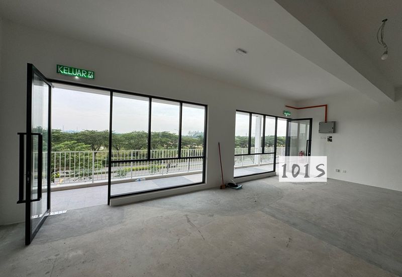 WITH GLASS DOOR!! Shop Commercial@ Eco Sanctuary Se.Ruang Square 