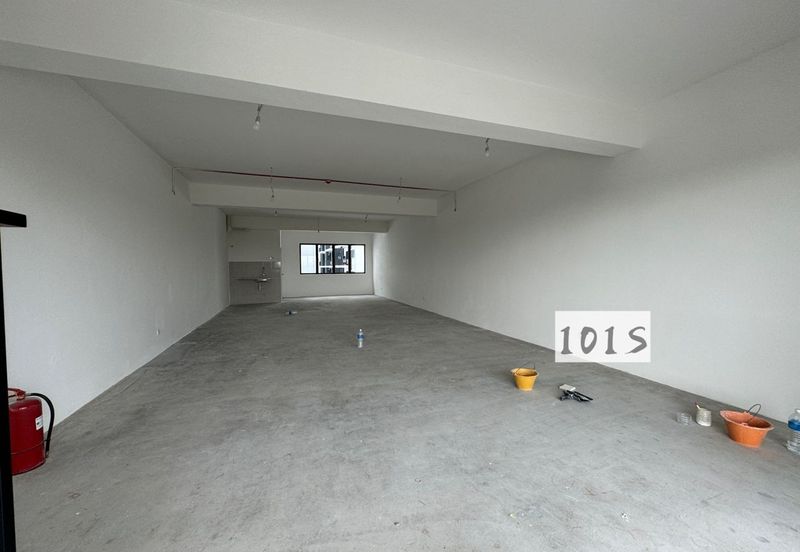 WITH GLASS DOOR!! Shop Commercial@ Eco Sanctuary Se.Ruang Square 