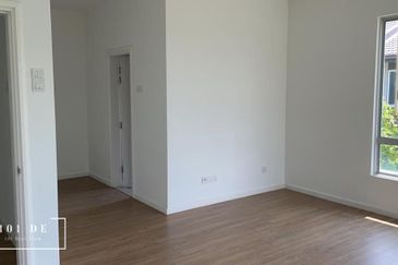 Arahsia Residences, Tropicana Aman