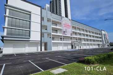 Facing Mainroad!! Ground Floor Eco Sanctuary Se.Ruang Square@Telok PANGLIMA GARANG