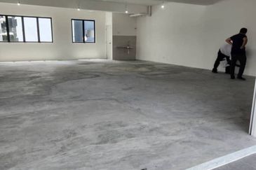 FACING MAINROAD!! Eco Sanctuary Se.Ruang Square Shop @Telok PANGLIMA GARANG