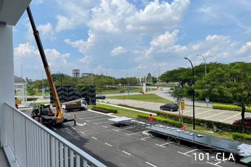 FACING MAINROAD!! Eco Sanctuary Se.Ruang Square Shop @Telok PANGLIMA GARANG