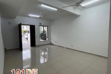 Penduline @ Bandar Rimbayu