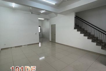 Penduline @ Bandar Rimbayu