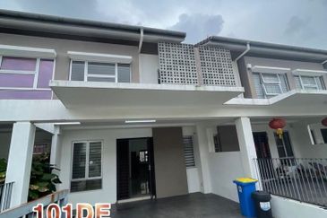 Penduline @ Bandar Rimbayu