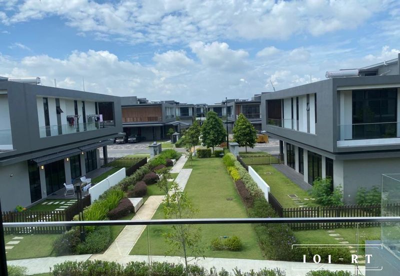 Grandezza @ Eco Sanctuary