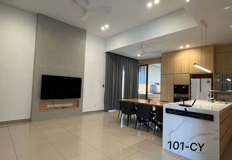 Lucent Residence @ twentyfive.7