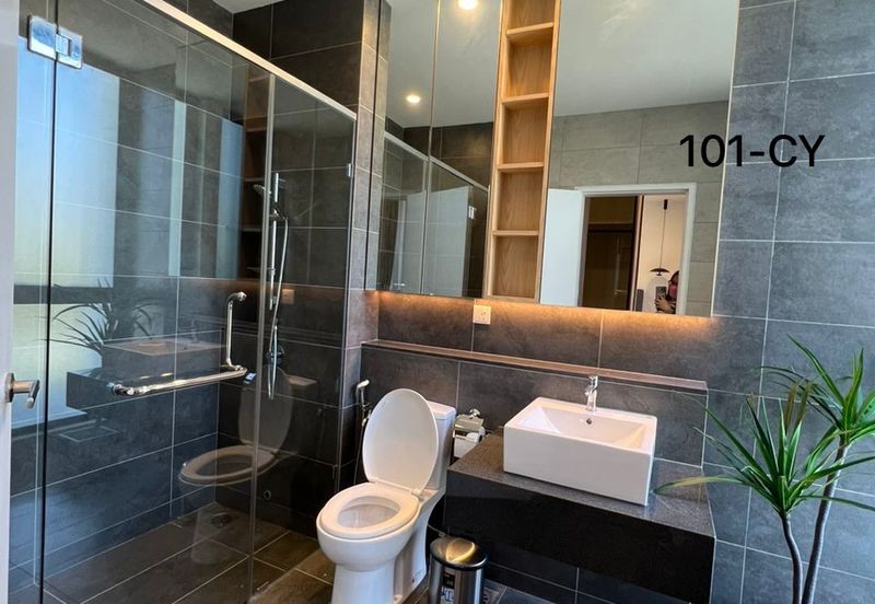 Lucent Residence @ twentyfive.7