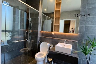 Lucent Residence @ twentyfive.7