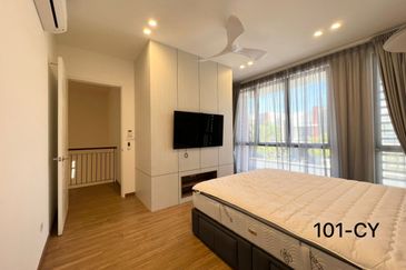 Lucent Residence @ twentyfive.7