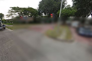 Kemuning Utama Commercial Centre