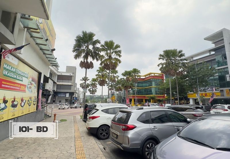 E-Boulevard, Denai Alam