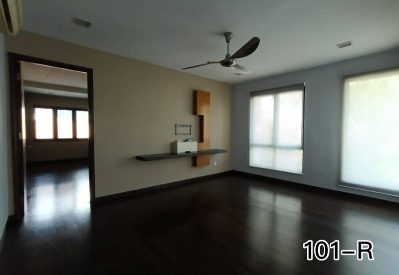 Fully Renovated!! TWIN BUNGALOW@ KK HILLS KOTA KEMUNING