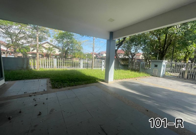 Fully Renovated!! TWIN BUNGALOW@ KK HILLS KOTA KEMUNING