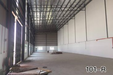 3 Storey Detached Warehouse Factory with Office@ Puncak Alam