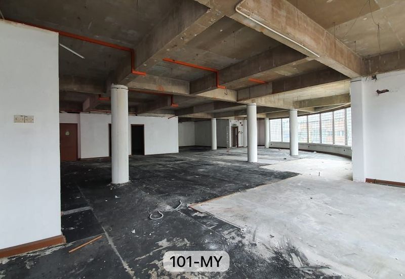 CORNER FACE ROAD! HIGH TRAFFIC! 4 Storey + 1 Roof Top Commercial Building@Jalan Raja Bot near Restoran Boston Klang
