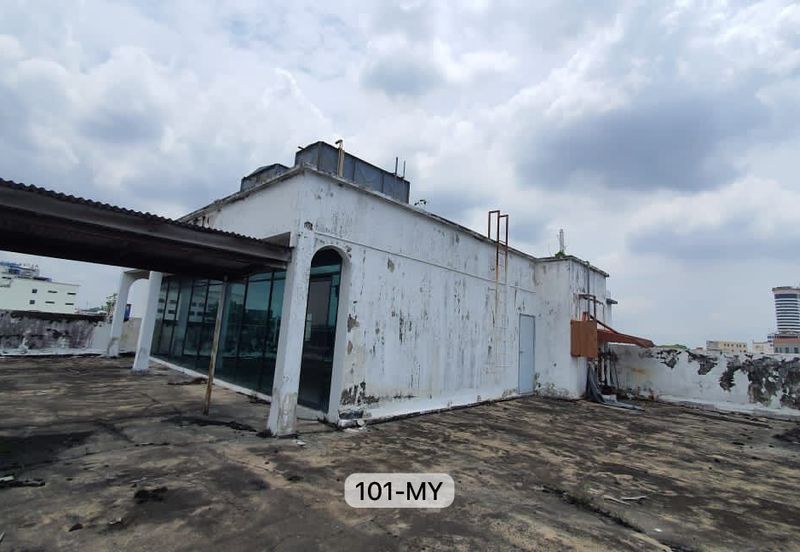 CORNER FACE ROAD! HIGH TRAFFIC! 4 Storey + 1 Roof Top Commercial Building@Jalan Raja Bot near Restoran Boston Klang