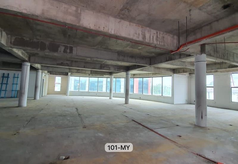 CORNER FACE ROAD! HIGH TRAFFIC! 4 Storey + 1 Roof Top Commercial Building@Jalan Raja Bot near Restoran Boston Klang