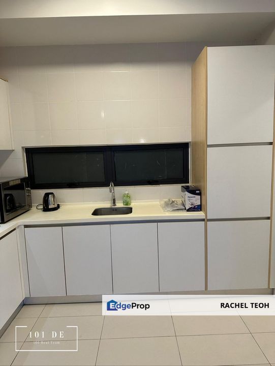 Newly Painted!! 1023SQFT The Armanna Condo Kemuning Utama @ Shah Alam, Selangor, Shah Alam