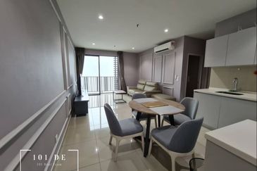 I Residence @ I City