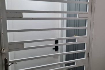 I Residence @ I City