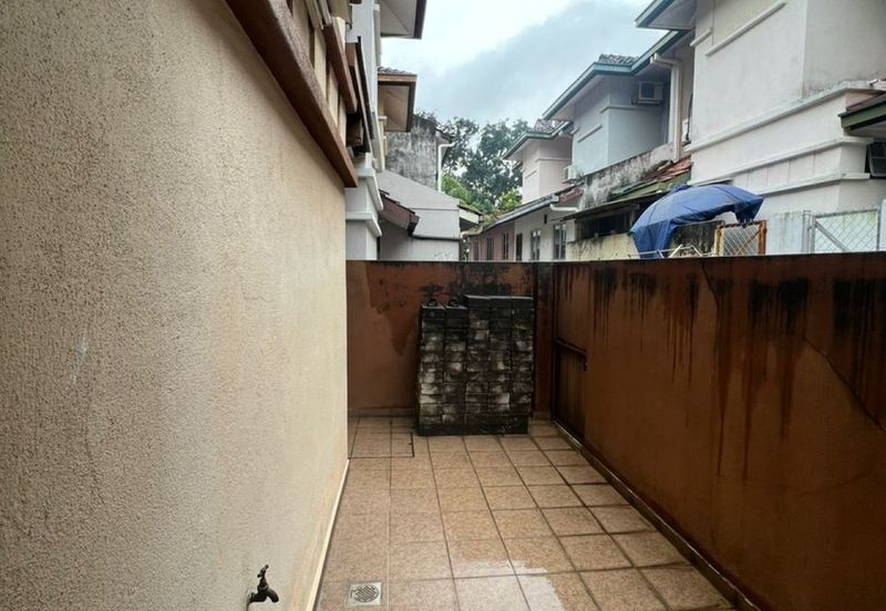 Facing No House!! Facing North!! Double Storey House@ Kota Kemuning