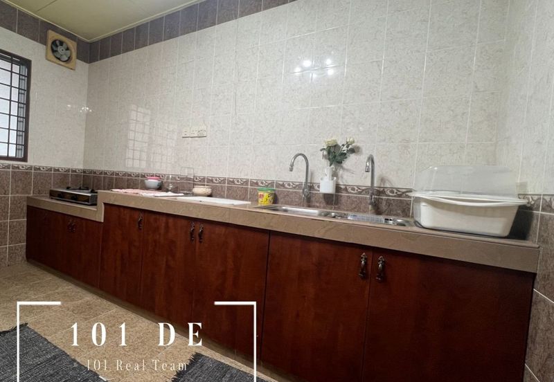 Facing No House!! Facing North!! Double Storey House@ Kota Kemuning