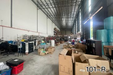 3 storey Office with Detached Factory Warehouse@Puncak Alam Taman Tiaj