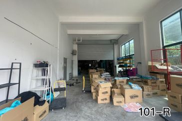 3 storey Office with Detached Factory Warehouse@Puncak Alam Taman Tiaj