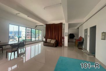 3 storey Office with Detached Factory Warehouse@Puncak Alam Taman Tiaj