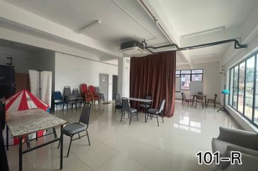 3 storey Office with Detached Factory Warehouse@Puncak Alam Taman Tiaj