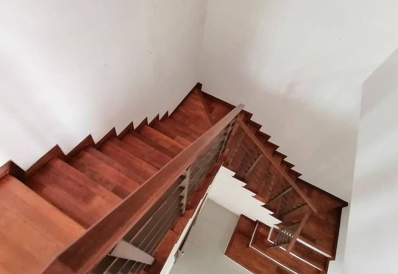 Glenmarie Cove Residence