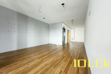 HOT area ‼️ Below SPA Price ⚠️3 Storey Shoplot CORNER@Pusat Perdagangan Banting (Jalan Cemerlang)