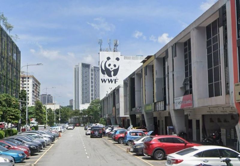 ROI: 4.8%!!! 3 Storey Shoplot @Petaling Jaya Commercial City