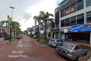 Bandar Bukit Raja @Taipan