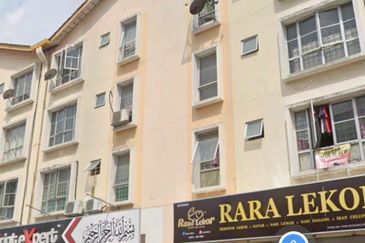 Pusat Komersial Seksyen 7