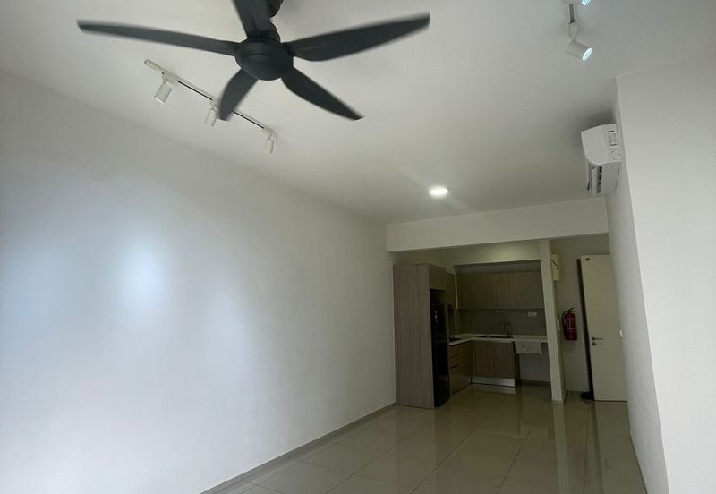 Gravit8 @ Klang South