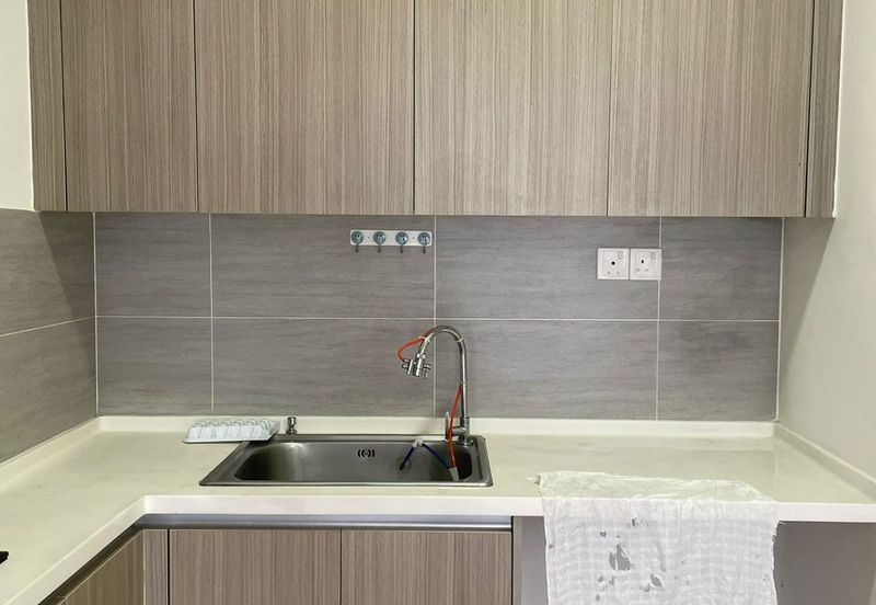 Gravit8 @ Klang South