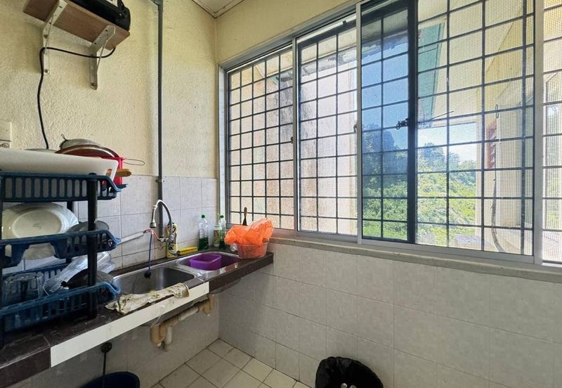 Menara Jade (Jade Tower), Taman Bukit Indah