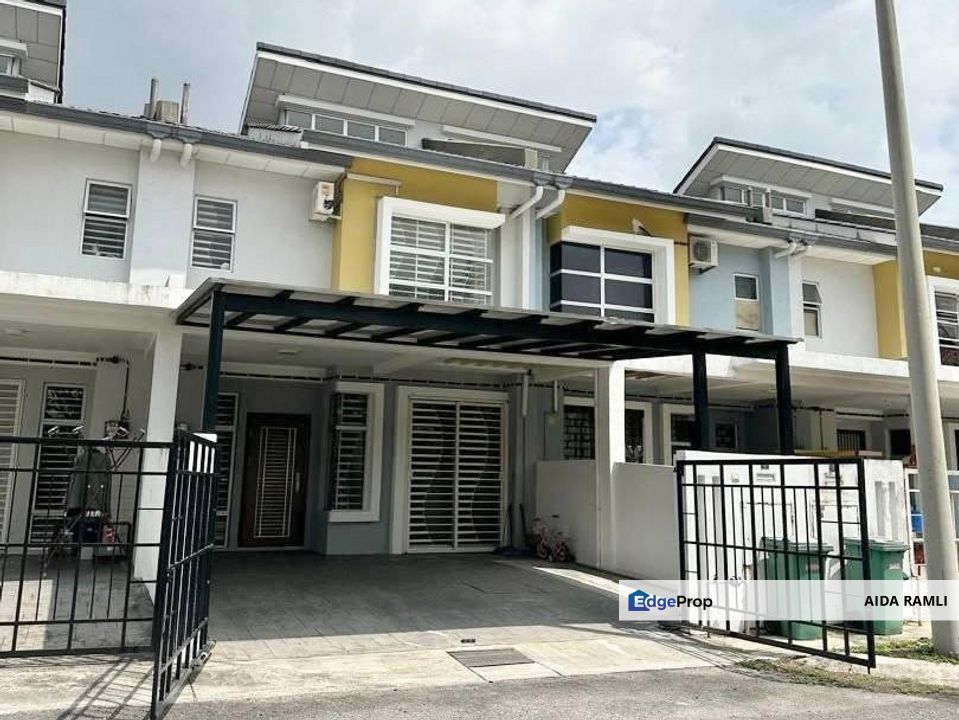 Taman Mutiara Rinching 2 Storey House For Sale, Selangor, Semenyih