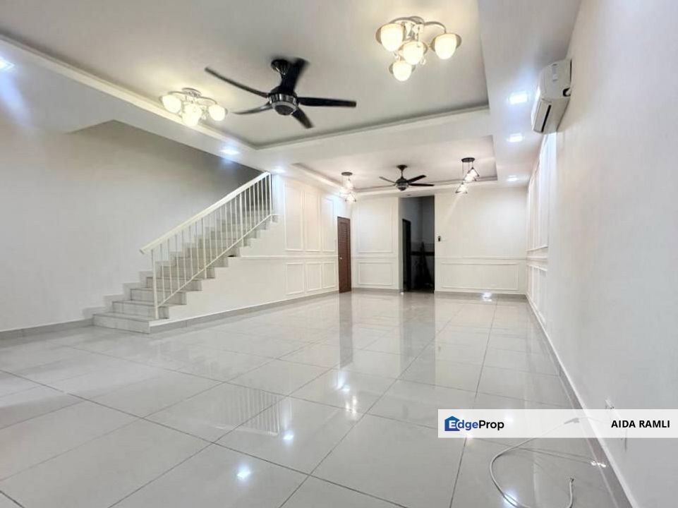 Taman Mutiara Rinching 2 Storey House For Sale, Selangor, Semenyih