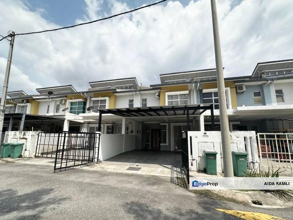 Taman Mutiara Rinching 2 Storey House For Sale, Selangor, Semenyih