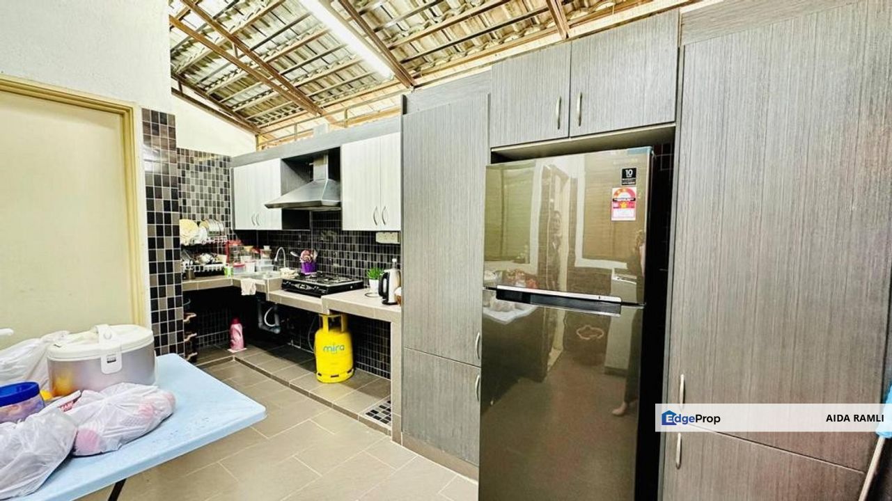 Taman Warisan Indah Sepang Selangor 2.5 Storey Terrace House For Sale, Selangor, Sepang